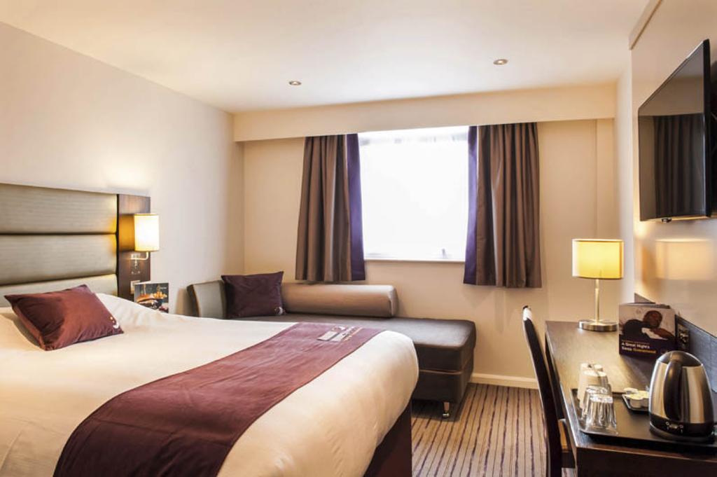 Premier Inn London Brentford Zewnętrze zdjęcie